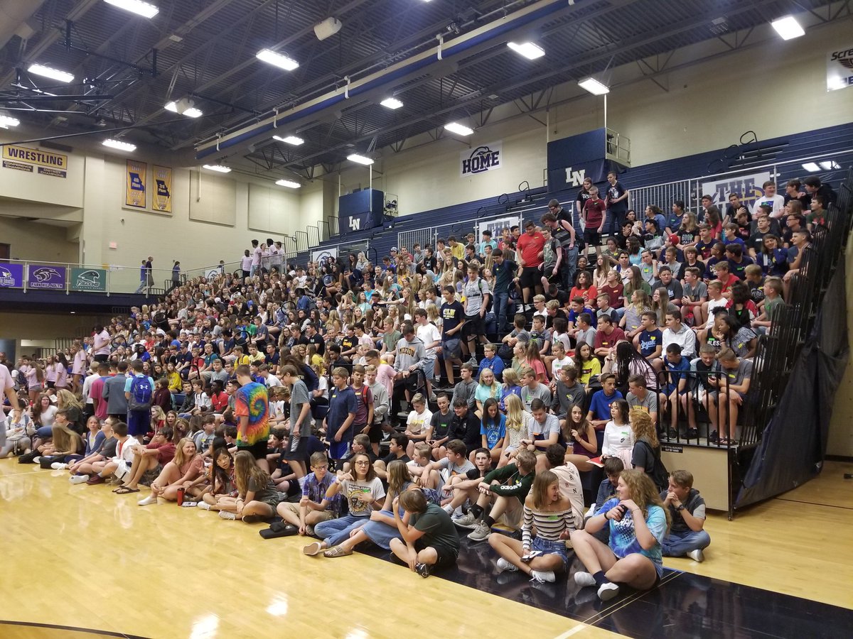 LNEagleFootball's tweet image. 535 freshmen ready to begin their journey in high school.
#Northnation