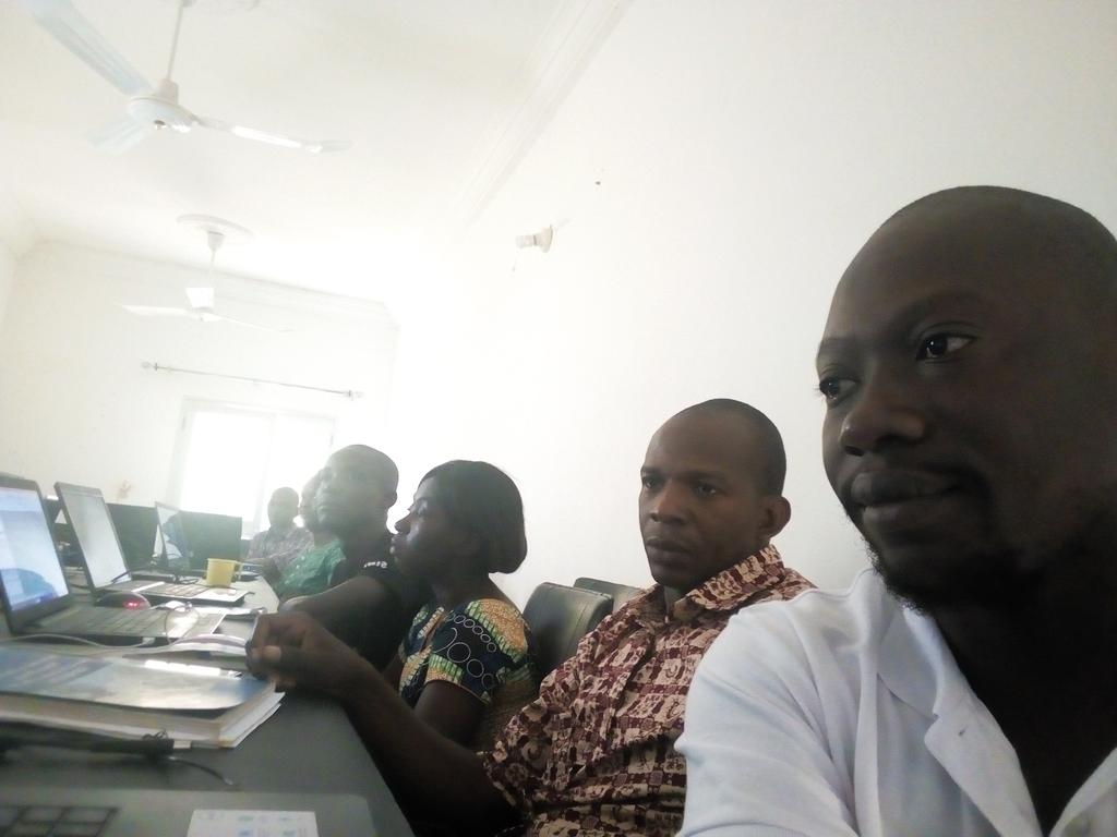 ONG_Amedd's tweet photo. #cartoCamp jour2 #koutiala, #Mali avec service technique État urbanisme, Domaine, enseignants IFT. @ONG_Amedd @OSamkes @osmafrica @OSM_Mali @OSMCI @labo_et @OSMTogo @OSMBenin @OSM_BF https://t.co/dGmNxMWMOs