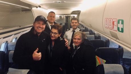CBCNorth's tweet photo. Winnipeg man flies nearly 3,000 km in wrong direction after getting on wrong flight to Arctic https://t.co/sTUmVxRrTT https://t.co/45XceDtoH9