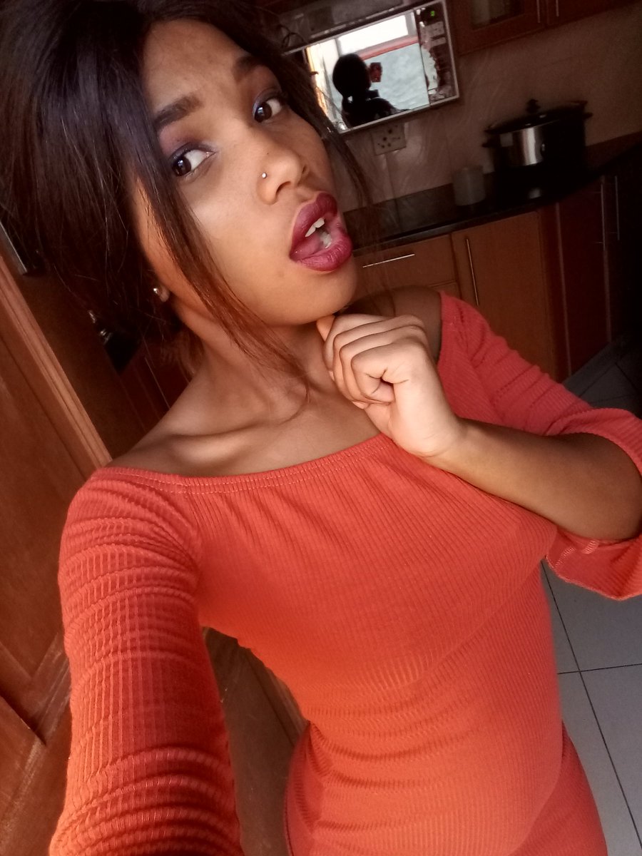 DwebaLihle's tweet photo. Princess Daisy🌻💖🔥 https://t.co/7I3vXOjxEg