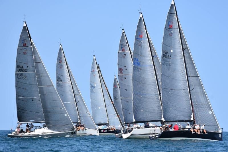 Farr40Class's tweet image. Farr 40 Class at the @chicagoyc Verve Regatta
#Farr40Class 📷 @saraproc | @Farr40Class