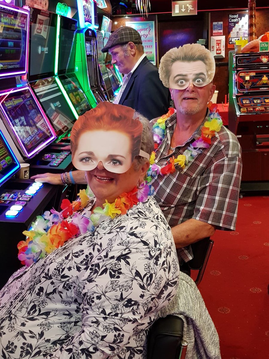 MKRSlotsVenues's tweet photo. (18+, https://t.co/yxBWkJ7KnY)
CHIPS Party day over the weekend! Absolutely love the face mats! Have you got your own? Send us a selfie!πππ #facemat #facemats https://t.co/iWW0mQYGFn