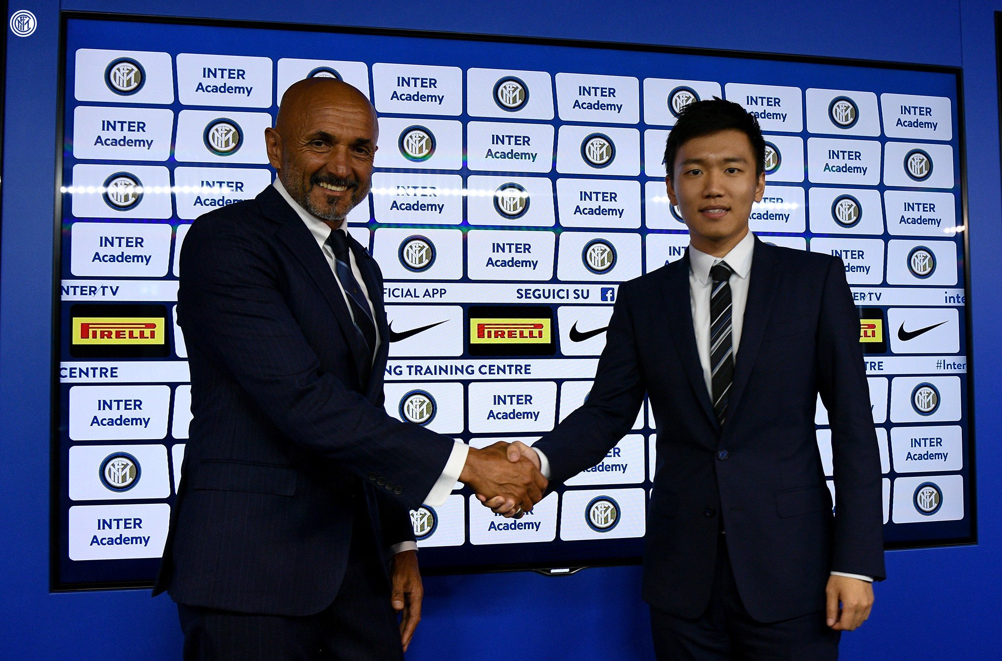 Official FC Inter thread - Page 11 DkkWCGSX4AEao8n