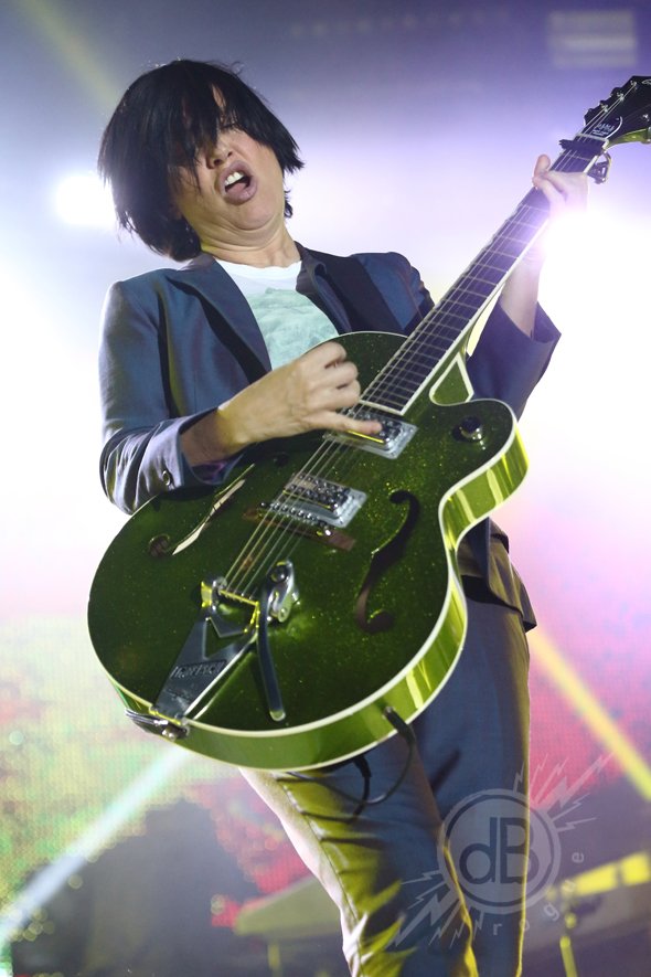 decibelROGUE's tweet photo. Sharleen Spiteri from @texastheband clearly had just as much of a blast on Sunday night as the @PartyAtPalace audience! full review and gallery coming soon! @GlensVodkaLLG #PATP5 https://t.co/6y9IVAf4AL