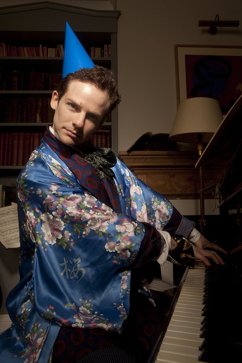 Electric Cabaret tweet media