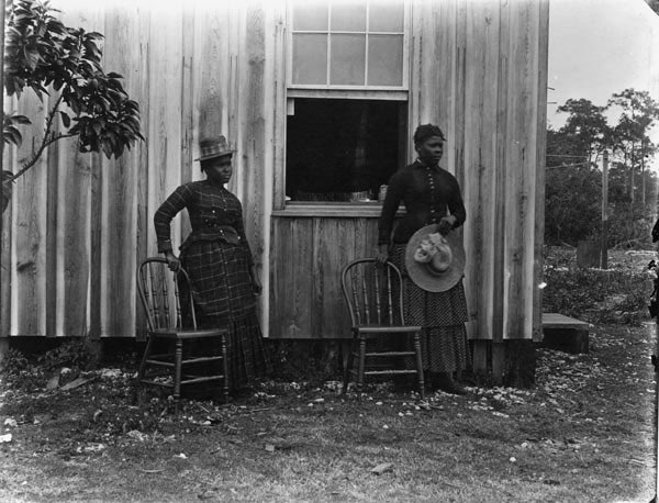 nbseline's tweet photo. Thread: History on the influence Afro-Bahamians had on South Florida (Miami)

(also including history of black life in general in Miami but this is mainly based on Afro-Bahamians) https://t.co/xMNILc2seI