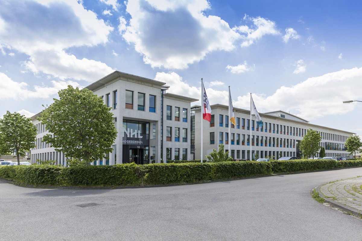 Hanzehogeschool breidt uit op Zernike Campus met nieuw gebouw voor Digital Society Hub. Nieuwe mogelijkheden, ook voor samenwerking tussen bedrijfsleven en kennis op Campus Groningen! Hanze University expands on #ZernikeCampus. bit.ly/2Bap82T #Hanze