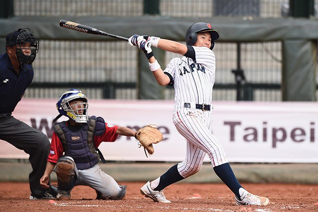 samuraijapan_pr's tweet photo. 「第10回 BFA U12アジア選手権」のオープニングラウンド第2戦。栗山大成主将の本塁打など15安打21得点を奪い、ノーヒットリレーでインドネシアに大勝しました。次戦は15日（水）日本時間15時よりスリランカと対戦します。
https://t.co/ZIXMTuaKZB
#侍ジャパン https://t.co/XBbQSz9nsH