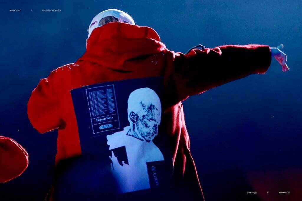 ntna2509's tweet photo. In my past i never listen to rap, even when the chorus is catchy i will cut it and hear it only, but Agust D make me love this art. His talent, his enthusiam always lit my soul 🔥🔥 #2yearswithAgustD https://t.co/Cea4gLwIwk