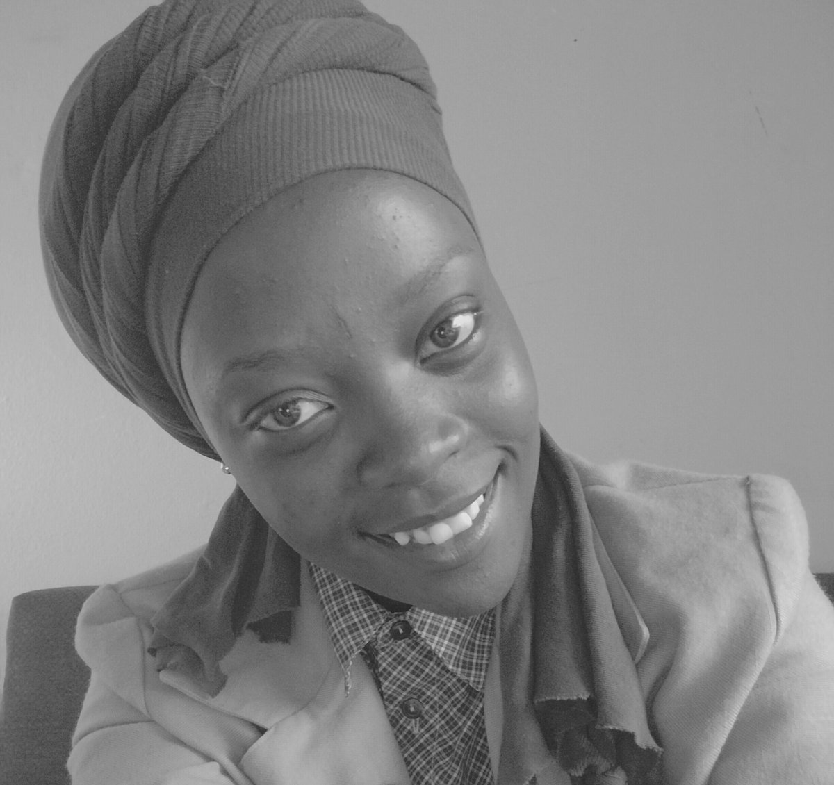 Zinhle_B_MsOmi's tweet photo. #prettyeyestwitter Team Brown eyes https://t.co/qIALGtO5qA