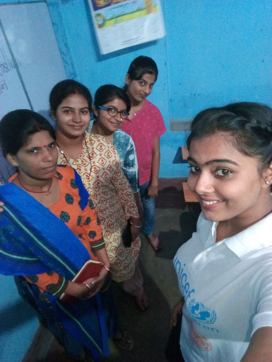 yashshawini's tweet photo. Team work #womenempowerment #dobest #bepositive https://t.co/xIFHpoXS9O