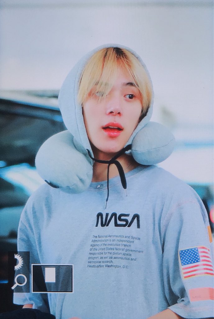 Minstory931103's tweet photo. 180814 LAX #민혁 #MINHYUK #ミニョク https://t.co/ikxscm0S2S