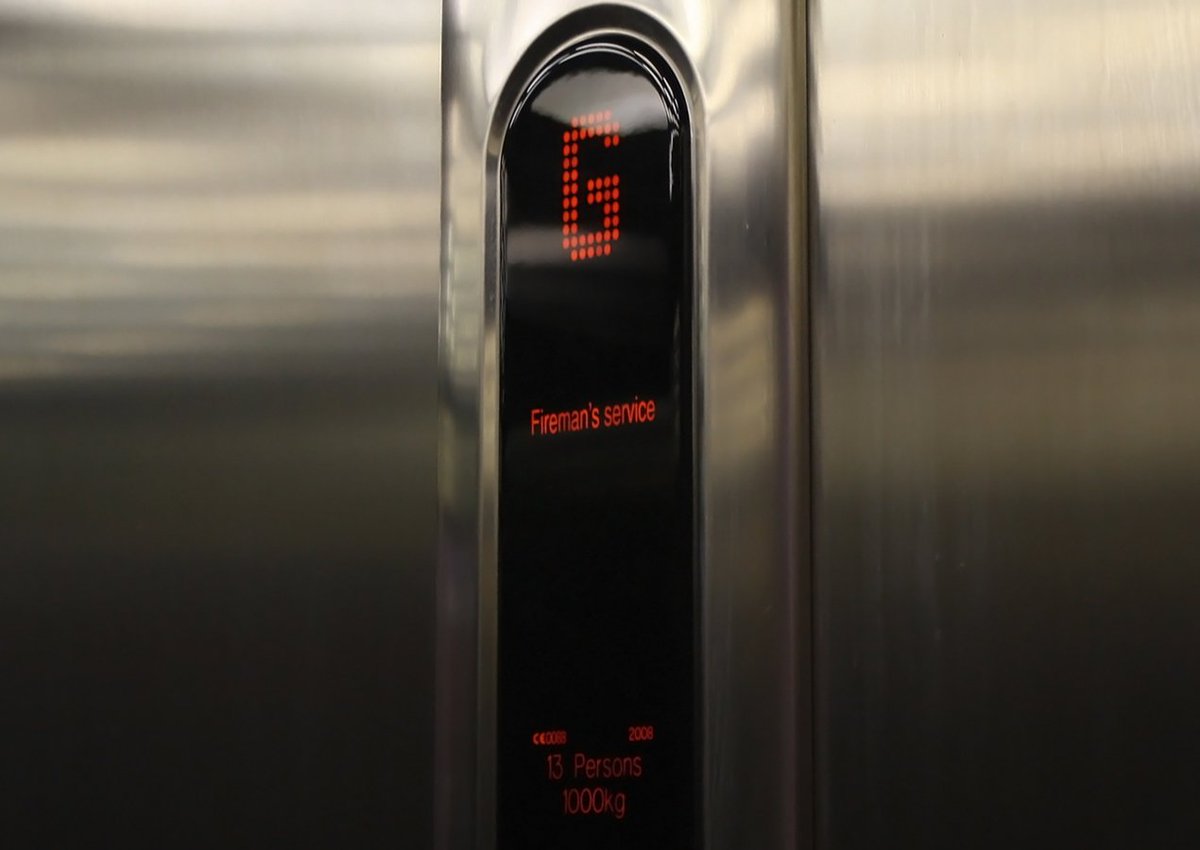 ibmsafrica's tweet photo. "ELEVATOR IS OUT OF SERVICE, PLEASE USE THE STAIRS"
You do not have to post this in your building for days!!!!!
#Rwanda #ibms_ltd #RwOT #EastAfrica  #musanze #Rubavu #Nyagatare #Rusizi https://t.co/4VQO7ebQC0