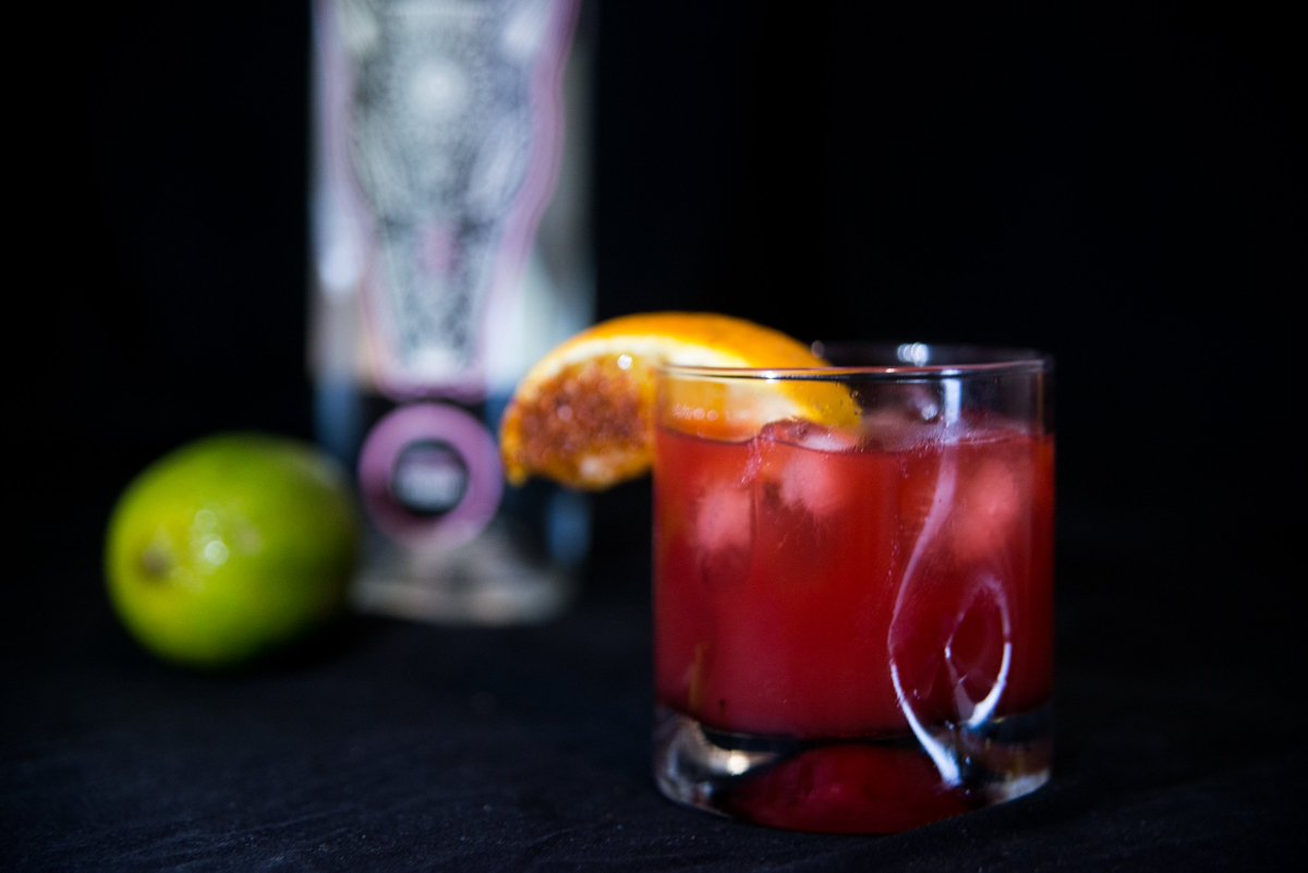 Ocho Xoxos, another of our signature cocktails with Noble Coyote Espadin, prickly pear syrup and fresh lime juice (full recipe on noblecoyote.com!)
.
.
#mezcal #mezcallife #mezcalcocktail #barlife #bartenderlife #theagaveexperience #mezcalespadin