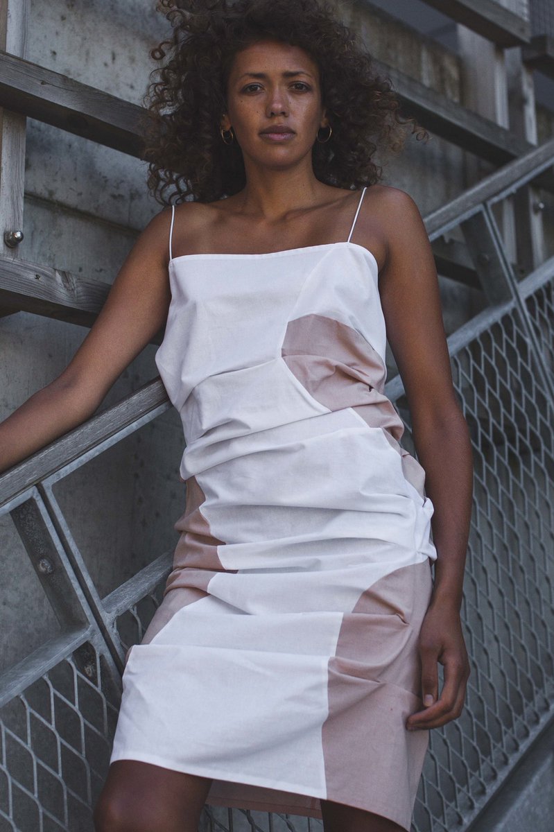 CAAFD's tweet photo. Elaine Hersby is a fashion brand by women, for women, that celebrates the individuality of each woman’s body. Her easy-to-wear, cool clothes are all about movement and adaptability without sacrificing style
.
.
#womensfashion #coolgirl #cool #stylish #easytowear KM https://t.co/fY5t0xYHEA