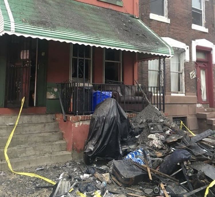 drewj6ft7's tweet photo. Hey y’all, @Nay_neezyyy’s family member had a house fire this morning and are accepting donations. Slide in my DMs if you are willing to coordinate with me or her if you can provide anything. Thanks! https://t.co/Mn0nBmhW0s