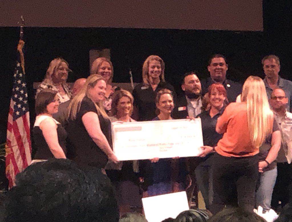 Shelly Gee Hurley (@missgeethang) on Twitter photo Woohoo big $$ for HMS theater.
<a href="/HMSHippos/">Hutto Middle School</a> ❤️ <a href="/HuttoEF/">Hutto Education Foundation</a> THANKS! Woohoo big $$ for HMS theater.
<a href="/HMSHippos/">Hutto Middle School</a> ❤️ <a href="/HuttoEF/">Hutto Education Foundation</a> THANKS!