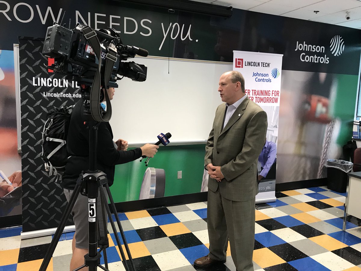 Johnson Controls tweet media