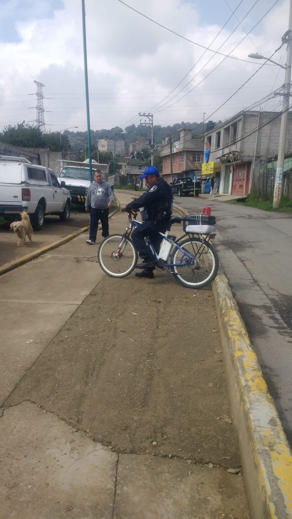Fer_MercadoG's tweet photo. En coordinación @SSP_MContreras y @SSP_CDMX llevaron a cabo recorridos de vigilancia en diversas calles de la @DelLaMagdalenaC ¡estamos trabajando por tu seguridad, está es #LaNuevaFormadeGobernar ! https://t.co/2KH9WCOWvJ