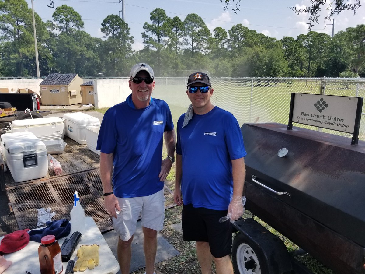 BDS_Supt's tweet photo. At Community BBQ with @LMPatriot1 Wishing Lucille Moore at fantastic year! Thank you @Oceaneering @NorthstarChurch @ https://t.co/ENSGknlybN