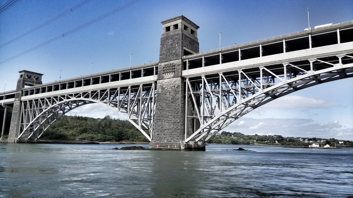 Pont Britannia #Anglesey #menaistrait