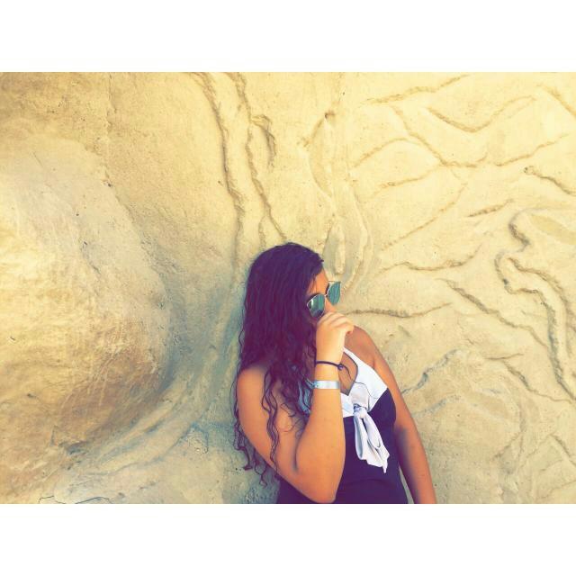 نور مستنيه دورها عشان تتناك