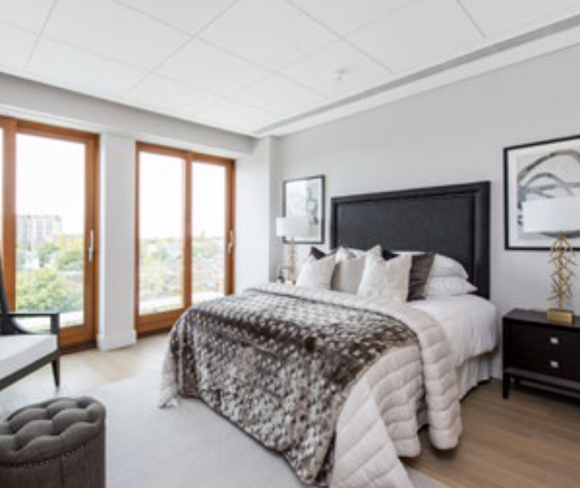 A beautiful 2 bedroom duplex penthouse apartment finished to an immaculate standard. 

Price from  £2,800,000

#TheAbisaPropertyLists