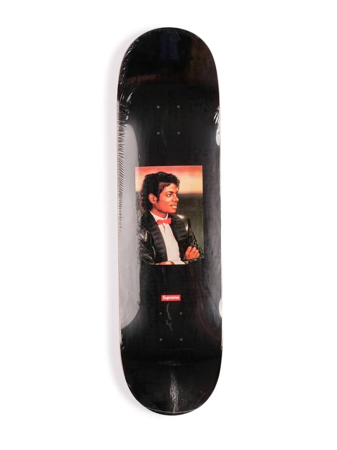 TheSource's tweet photo. The final #GrailedHeatwave drop of the summer pays homage to Supreme's roots in skate culture by re-releasing 100 rare decks: https://t.co/rnxN0gQ58V https://t.co/tdXinaPWkc