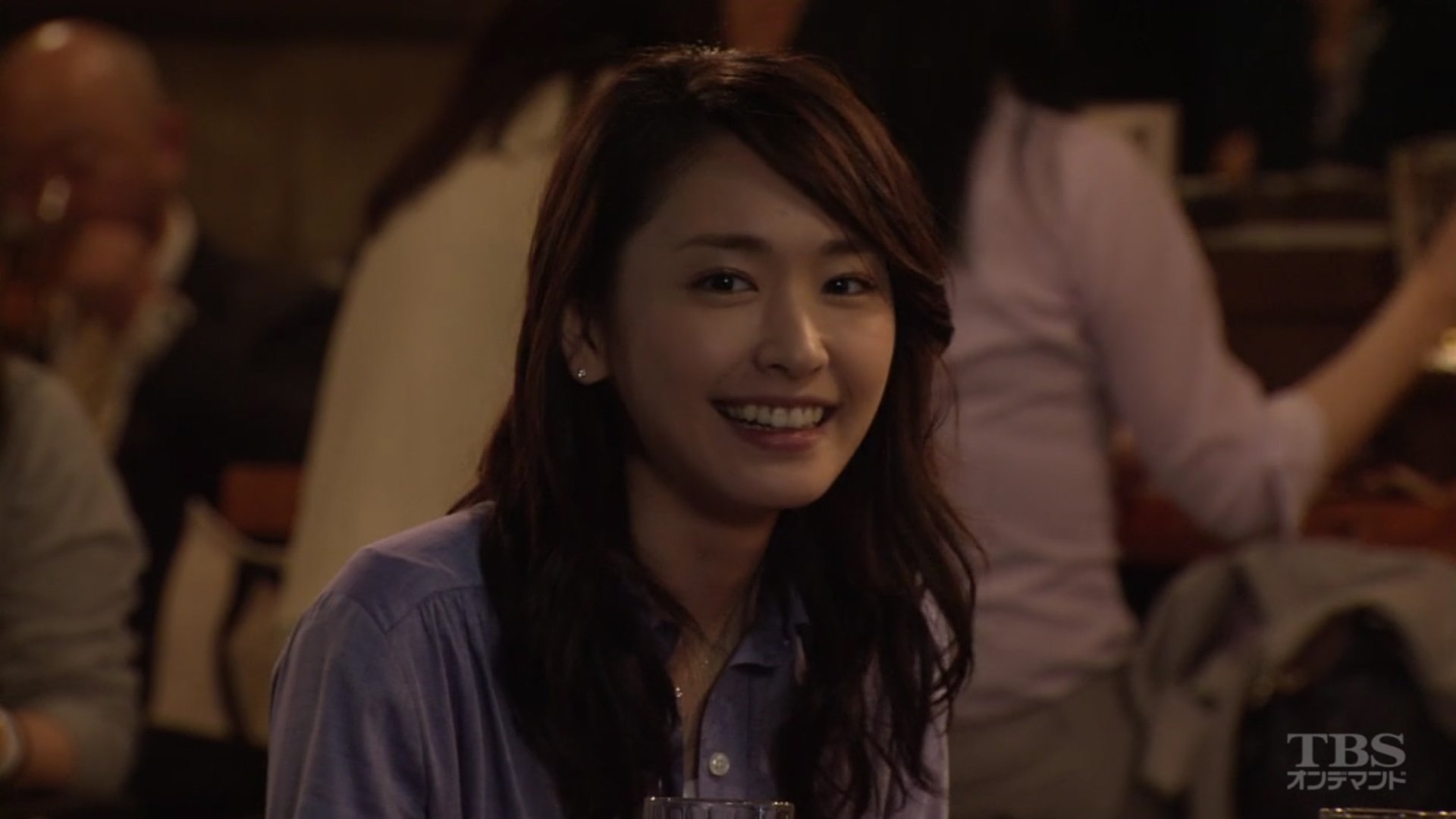 アペ 🐾 on X: 鬼のように美しく可愛い #空飛ぶ広報室 第7話 part2 #ガッキー #新垣結衣  t.cosSFZjU6h4O  X