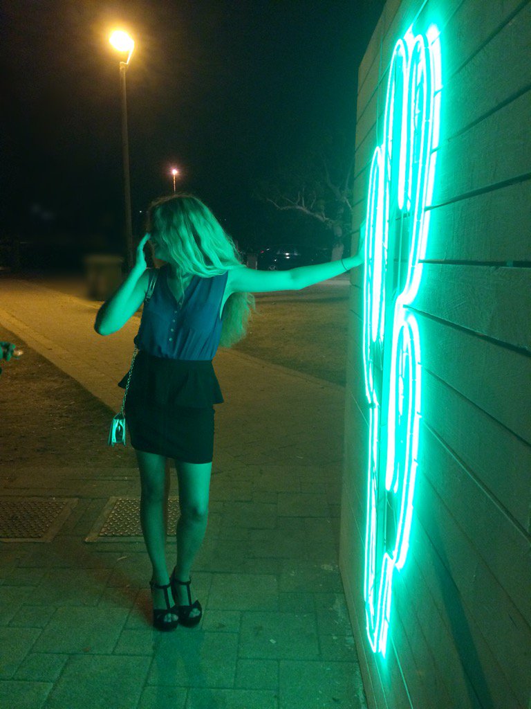 modaedintorni's tweet photo. Ultimo outfit ---> https://t.co/x27JkNGDWI

#outfit #outfitdelgiorno #lookdelgiorno #outfitoftheday #moda #abbigliamento #look #estate #mare #sole #serata #drink #amicizia #amici #buonaserata #buonasera https://t.co/bjr2Paqsxu