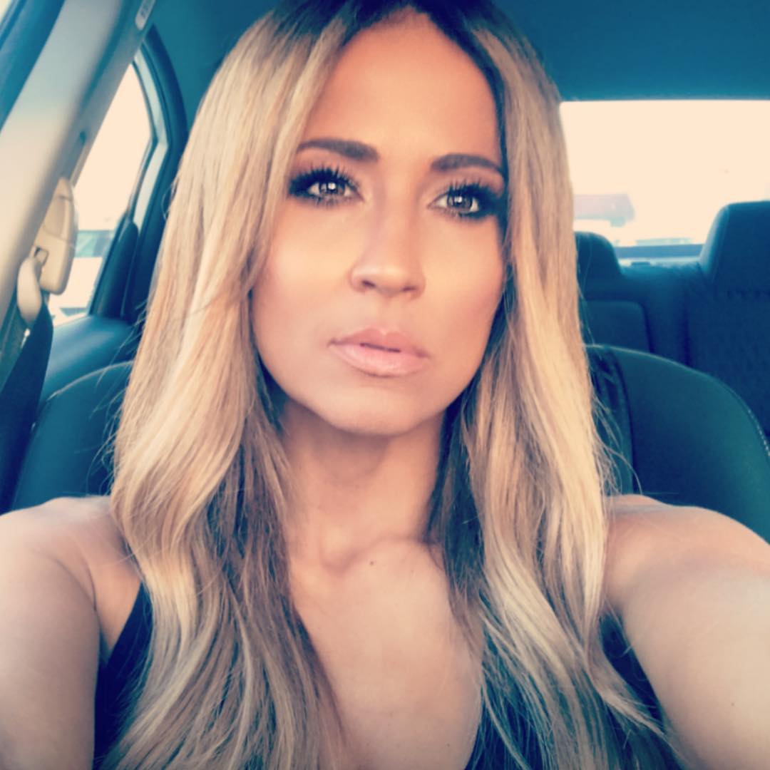 JackieFanclub's tweet photo. https://t.co/xVzjWN7aT9 #Repost @JackieGuerrido
・・・
😍😍😍 Don't chase Love. Don't chase Fame. Don't chase Money. Chase being the best version of yourself....  #thebestidyettocome #Grateful #kindness #everythingiswithin #dreambig #hardworkdedication #enjoythejourney 😍🙏🏻 https://t.co/5Vpjn7L2F8