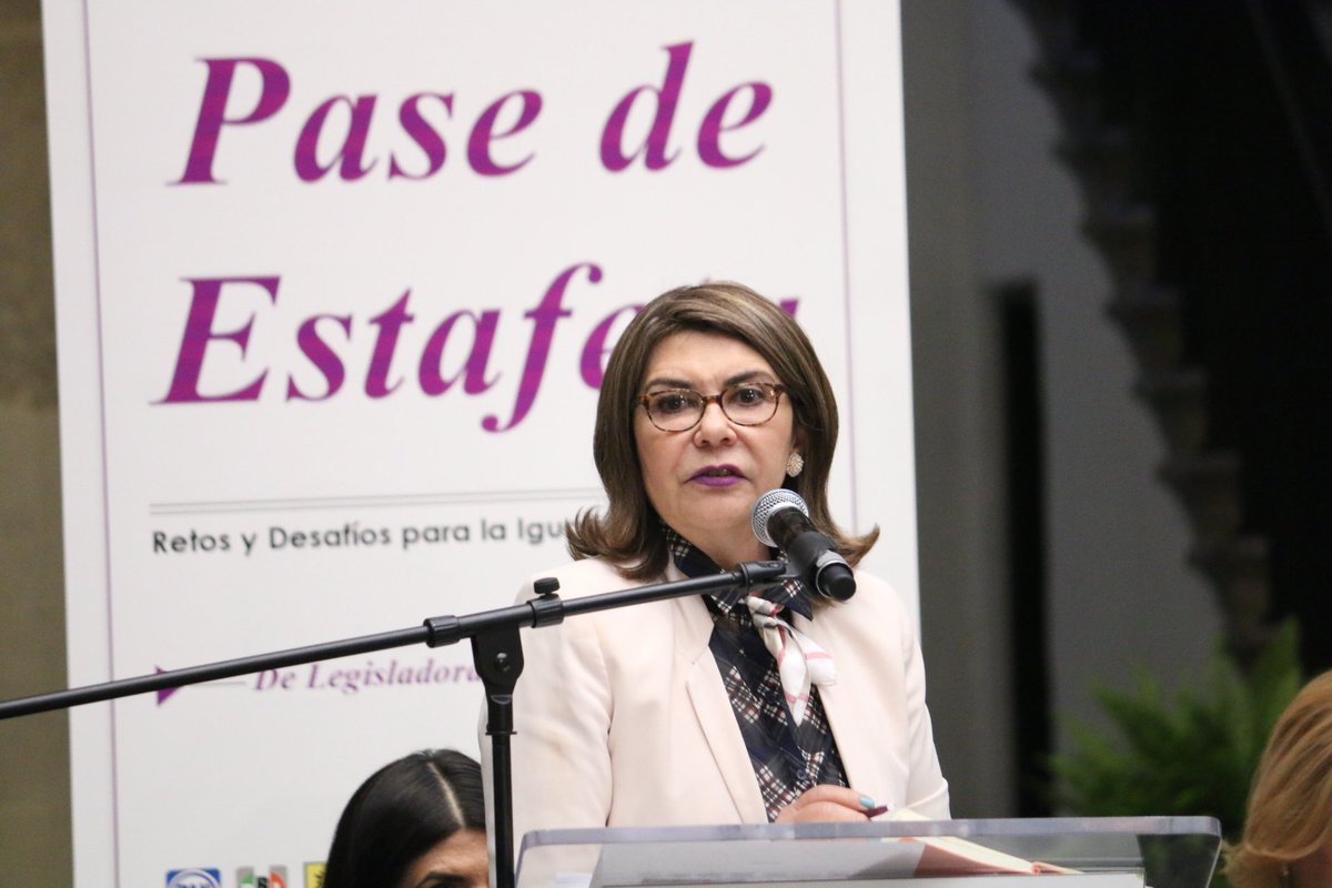 El trabajo de las legisladoras no se circunscribe exclusivamente a los derechos de la mujeres ni hacia la igualdad sustantiva, sino que abarca todos los temas de trascendencia nacional:<a href="/angelicadelap/">Angélica de la Peña</a>