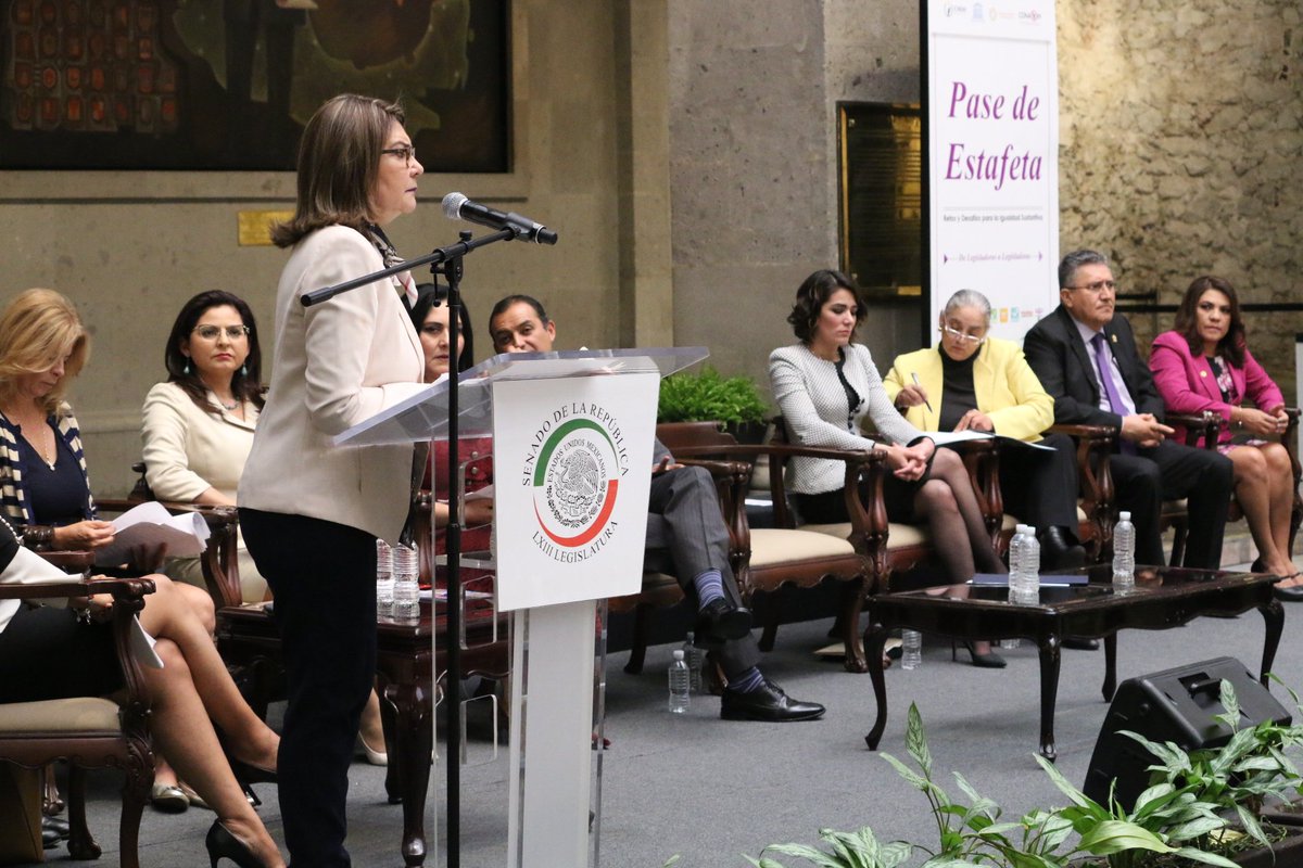 Imposible pensar en las grandes reformas aprobadas en las dos legislaturas anteriores sin reconocer la participación y las aportaciones de las legisladoras:<a href="/angelicadelap/">Angélica de la Peña</a>