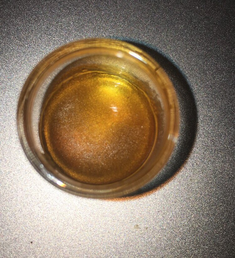 DankDailyNW's tweet photo. LA confidential BHO by GLW (Growing like a weed) #WashingtonWeed #DankDaily https://t.co/y01sK9ngr5