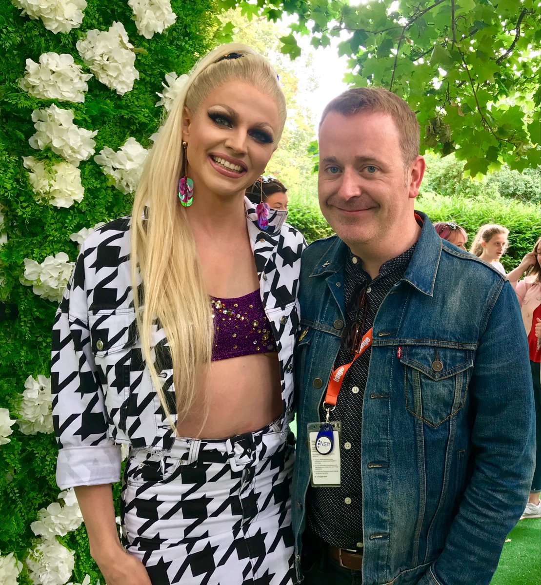 GerryCassidy's tweet photo. Turn over to @WeAreSTV right now to join us for #TheFestivalShow featuring @courtneyact !!! #STVFest https://t.co/Ag39SinSgB