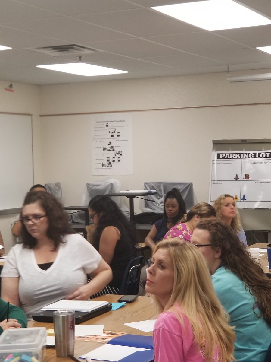 Lowanna Jones tweet media