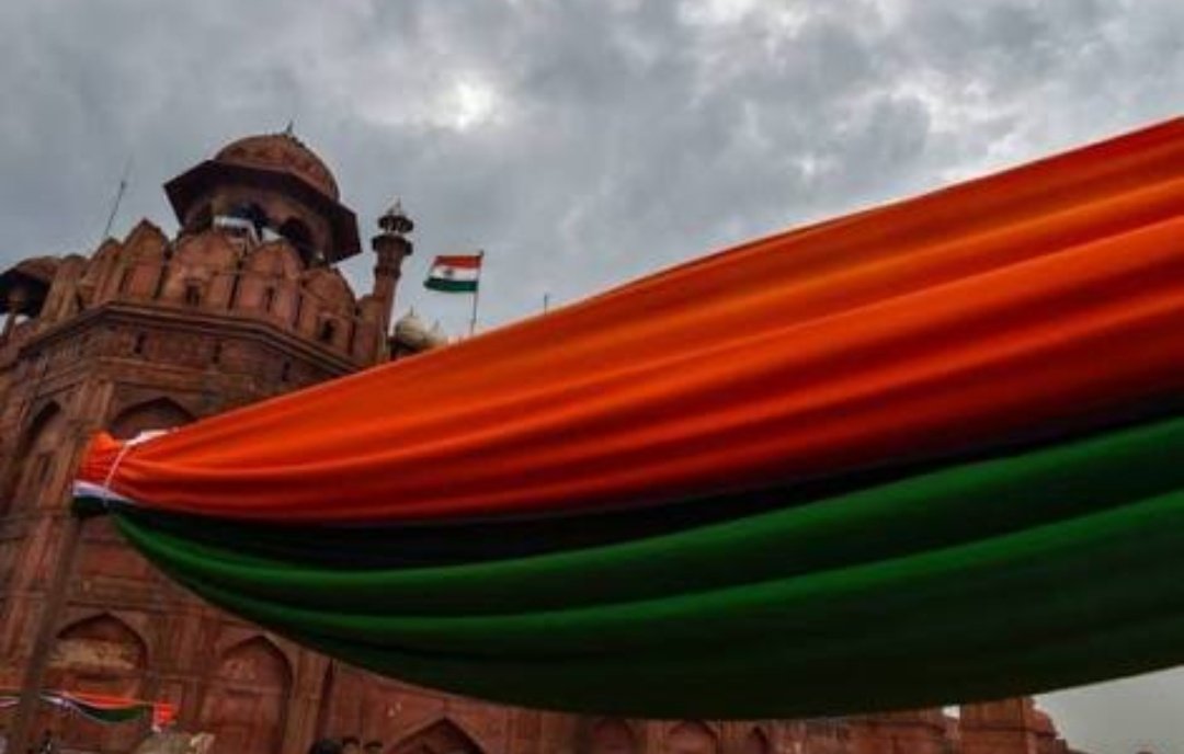 himmi100's tweet photo. ये देश मेरा है, इसकी आजादी ही मेरी दुल्हन 🇮🇳

🇮🇳 वंदे मातरम, जय हिन्द 🇮🇳

#IndependenceDayIndia #IndependenceDay2018 #independenceday #वो_भारत_देश_है_मेरा  #IndianArmy #India #Indian #स्वतंत्रतादिवस #स्वतंत्रता_दिवस #ForcesFightBack #SatyamevaJayate https://t.co/uPYh1kGjWQ