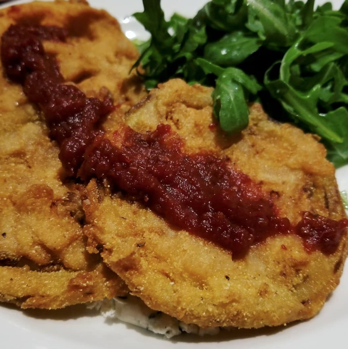 SouthernArt's tweet photo. An Atlanta favorite, Chef Art's fried green tomatoes are quintessentially Southern—and delicious. (📷: jaimiwrites) https://t.co/ZzfIwyLQPT