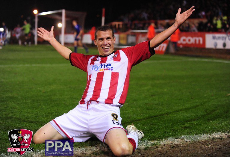 OfficialECFC's tweet photo. 9 | Never let you go! https://t.co/AmSbix0QgN