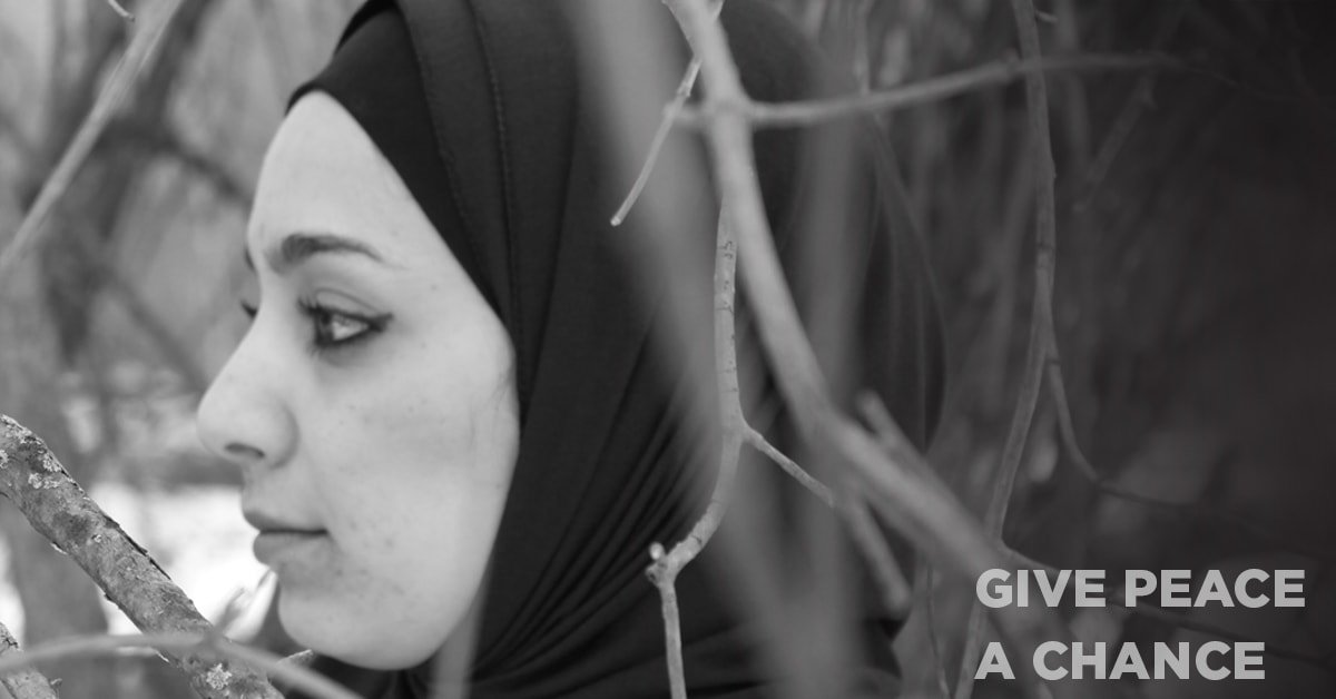 SITGrad's tweet photo. It’s simple: Give Peace a Chance. Gain your MA in Peace and Justice Leadership today. #peacebuilderswanted
https://t.co/ldJrGlyab5

Image: Black &amp; white photo of a woman wearing a hijab https://t.co/lIo0xFsPMs