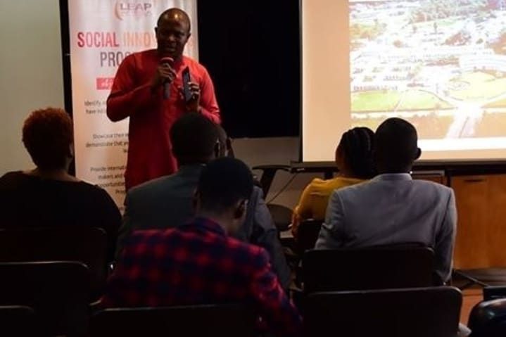 koredearaire's tweet photo. Meeting people&learning from each other is key to understanding how to create sustainable solutions that really last
@LEAPAfrica #SIP_Meet2018 was another amazing time to push for a better outcome.
#SIPFellow
#Youth
#Networking #SocialChange
#Childhoodcancercontroladvocate https://t.co/6NkvtzsrXa
