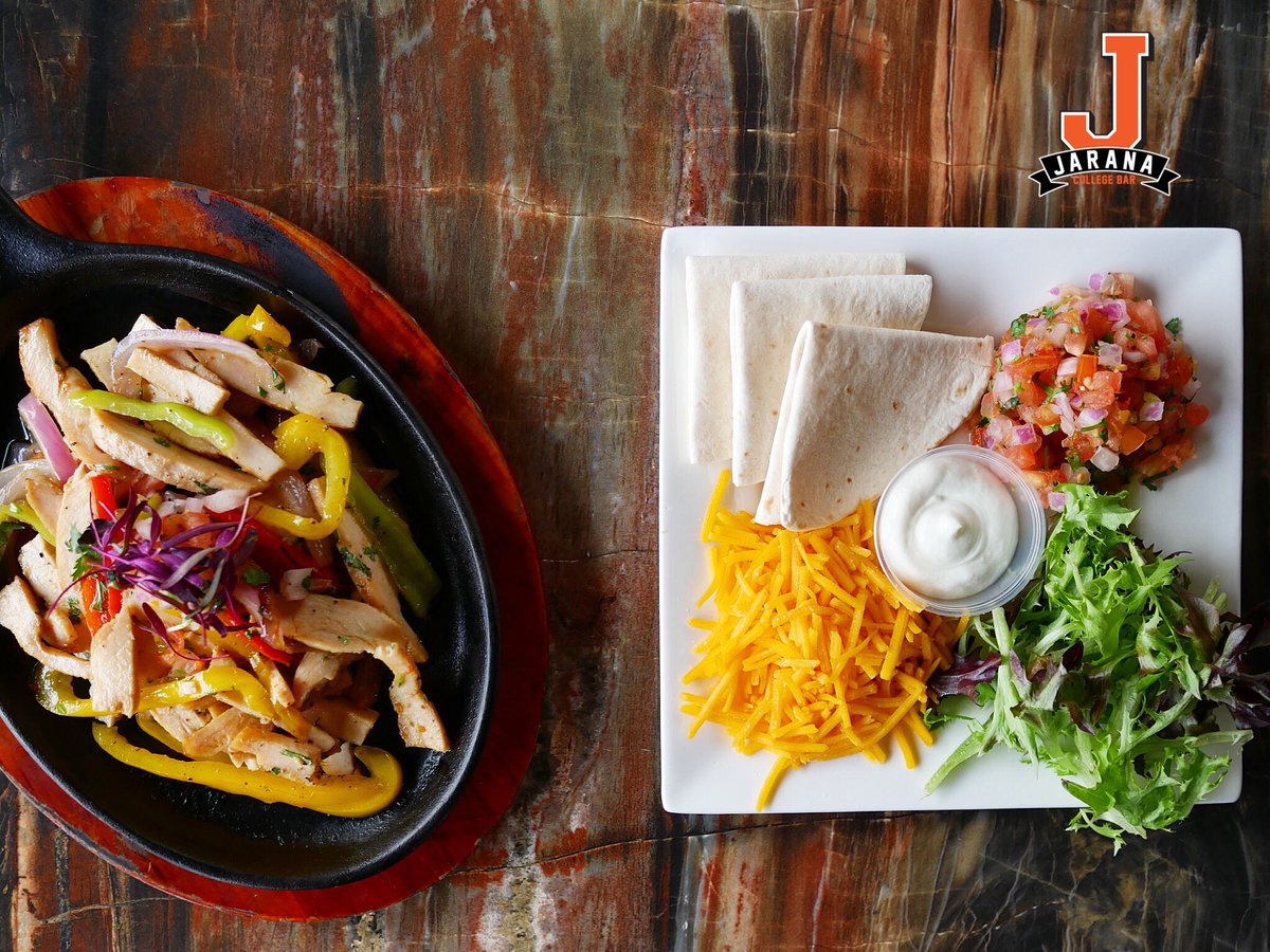JaranaCollegeB's tweet photo. Que tal unas fajitas de #JaranaCollegeBar⁉️ #Mayaguez #labosque #puertorico https://t.co/lHTYxywnpP