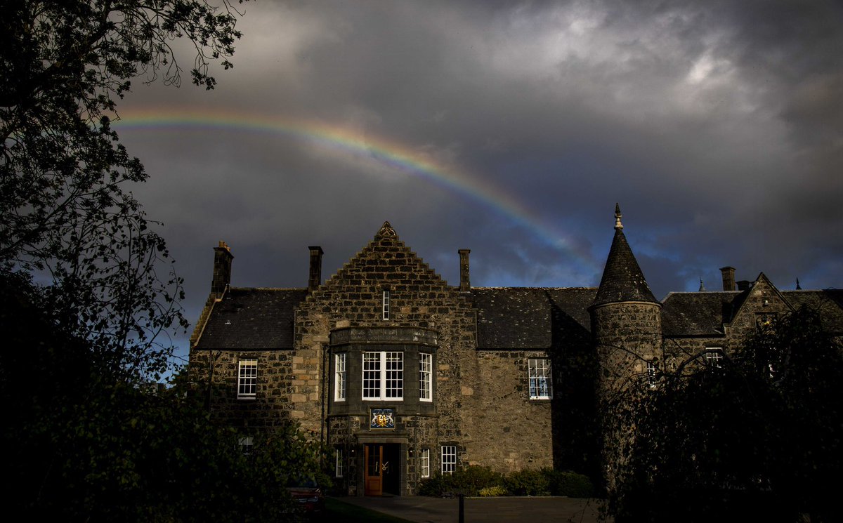 MartinShields1's tweet photo. Today’s Instagram. A lovely rainbow greets me at Oldmeldrum. #oldmeldrum #scotland #chivasgraduates https://t.co/V84VUuTGws