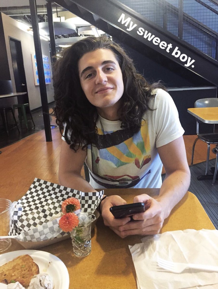 “Went out to lunch with my little mamma today.” ❤️
<a href="/DarkestPromise/">𝐍𝐈𝐆𝐇𝐓𝐌𝐀𝐑𝐄™.</a>