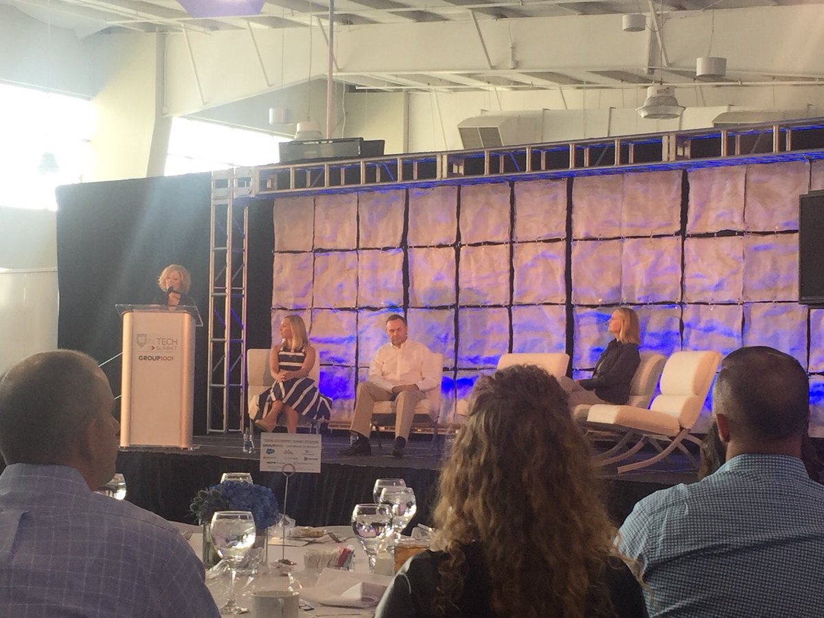 nataleefuller's tweet photo. Great day at @IMS for the 2018 IWiT Summit! Thanks to @OneAmerica for being a proud sponsor! #IWiTCHAMP #iwitsummit #seeyourselfhere https://t.co/VfMCfFNZq5