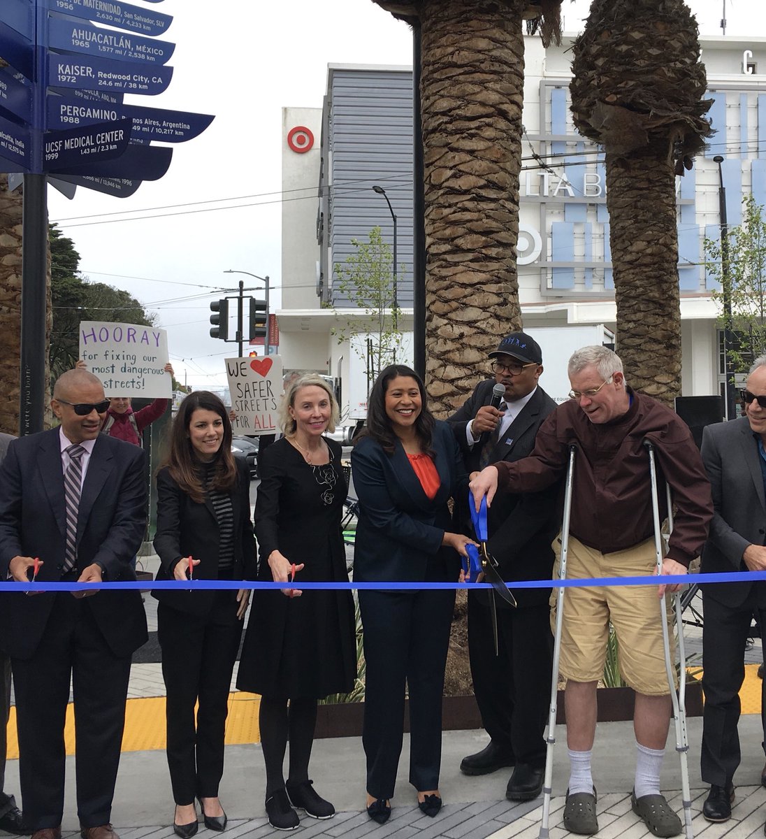 LondonBreed's tweet image. When I was Supervisor, I received more complaints about Masonic Avenue than any other street. I’m proud to have helped secure funding for the new Masonic Avenue, which is safer for pedestrians, bicyclists, and transit riders.