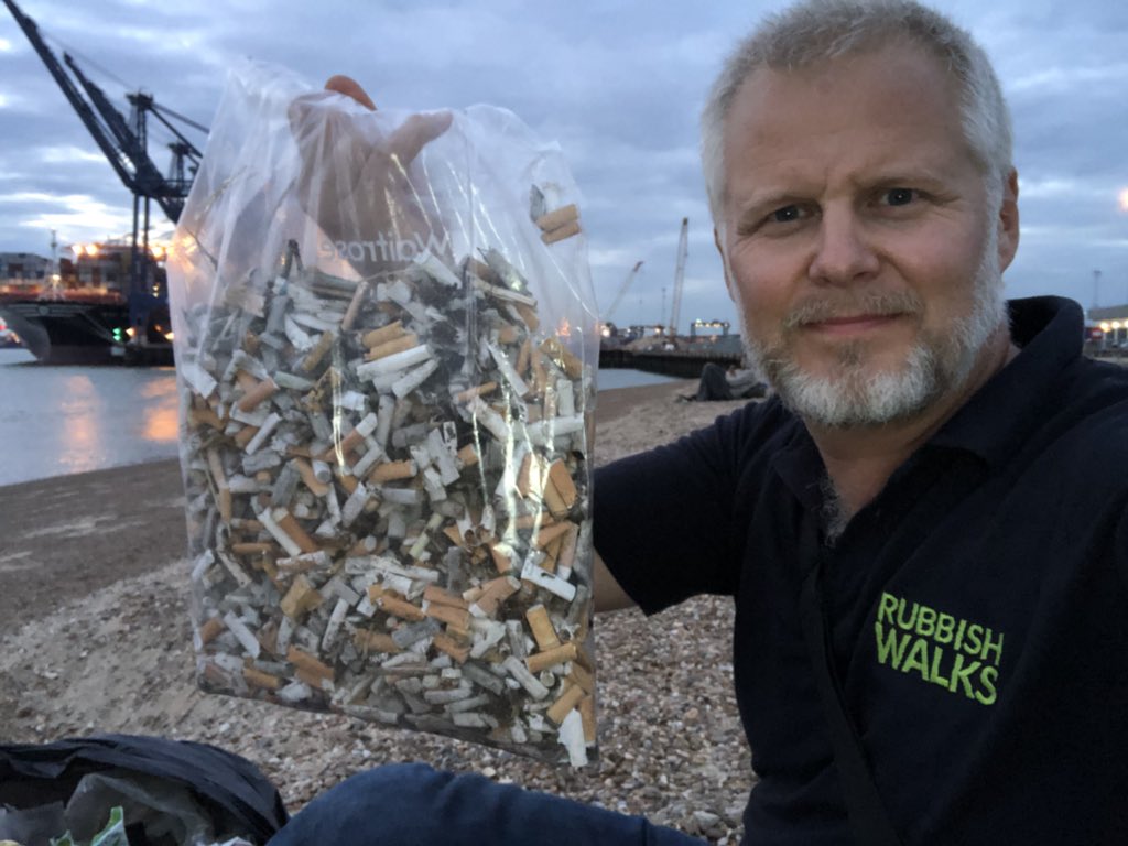 UKrubbishwalks's tweet photo. Just done an evening #rubbishwalk #beachclean at Landguard Point car park. Noticed cigarette butts everywhere during my #BeachCleanMarathon but didn’t have time to pick them all up then. I’ve just spent an hour or so picking this lot up. #MyPlasticPromise #2minutebeachclean https://t.co/aW2vsmeL2u