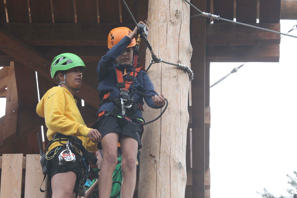 ZilvermeerMol's tweet photo. Avonturiers beleefden gisteren dankzij de #Grabbelpas van @GemeenteMol een dag vol spanning en sensatie! #zipline #avonturentrophy #durvers https://t.co/i5oIMm9x9Q