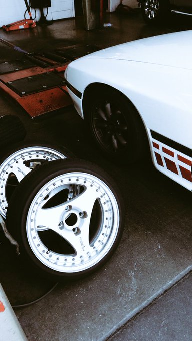 Twitter saw it last https://t.co/0V3B3U421S