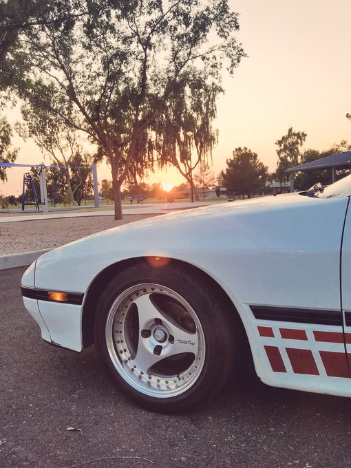 Twitter saw it last https://t.co/0V3B3U421S